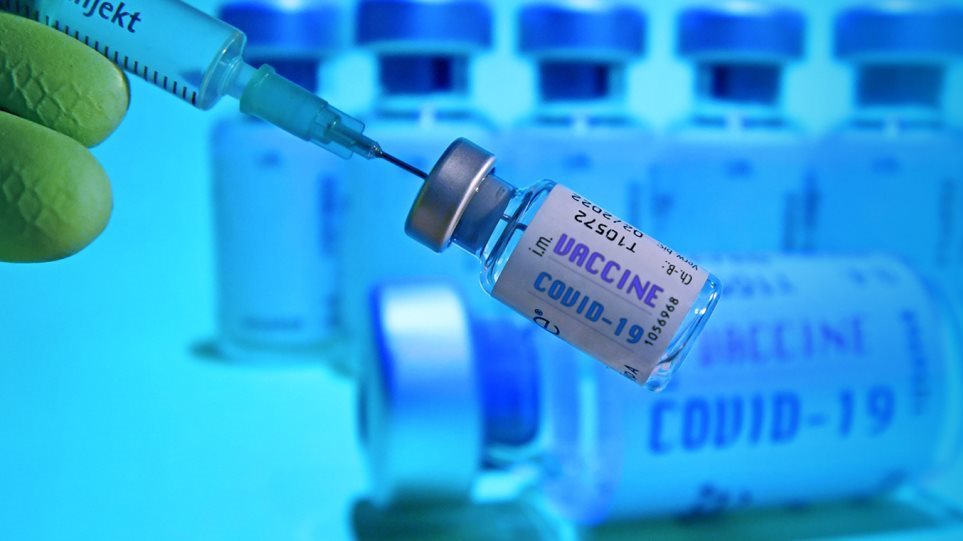 Εμβόλιο – Κορωνοϊός: Μία δόση Pfizer ή AstraZeneca μειώνει κατά 65% τον κίνδυνο μόλυνσης