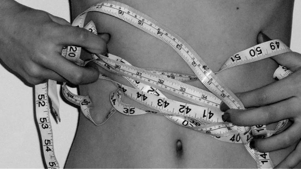 Κορωνοϊός: Γιατί αυξήθηκαν οι διατροφικές διαταραχές στους εφήβους κατά τη διάρκεια της πανδημίας
