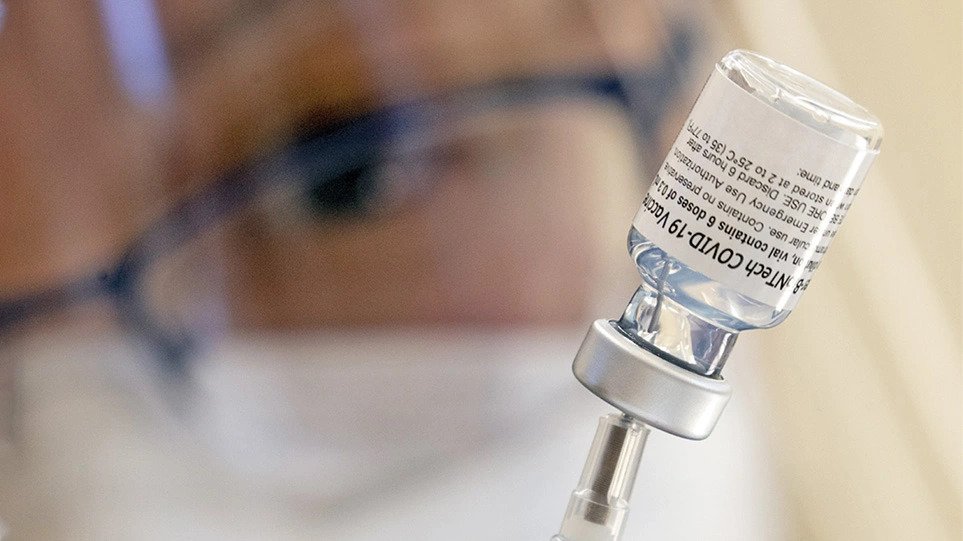 Κορωνοϊός: Τα μυστικά συμβόλαια της Pfizer για τα εμβόλια κατά της Covid-19 με τις κυβερνήσεις