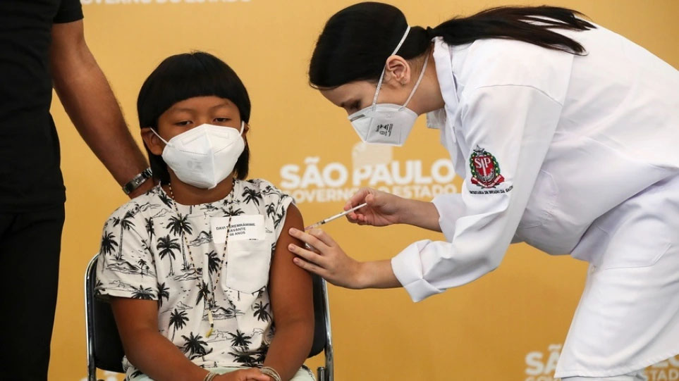 Ξεκίνησε ο εμβολιασμός των παιδιών 5 έως 11 ετών στη Βραζιλία παρά τις επικρίσεις Μπολσονάρου